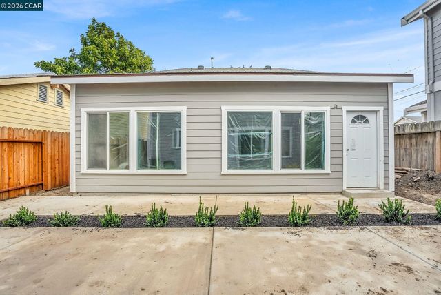 1232 York St, Richmond, CA 94801