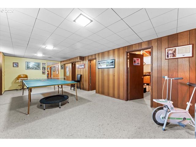 10910 Se PARDEE St, Portland, OR 97266