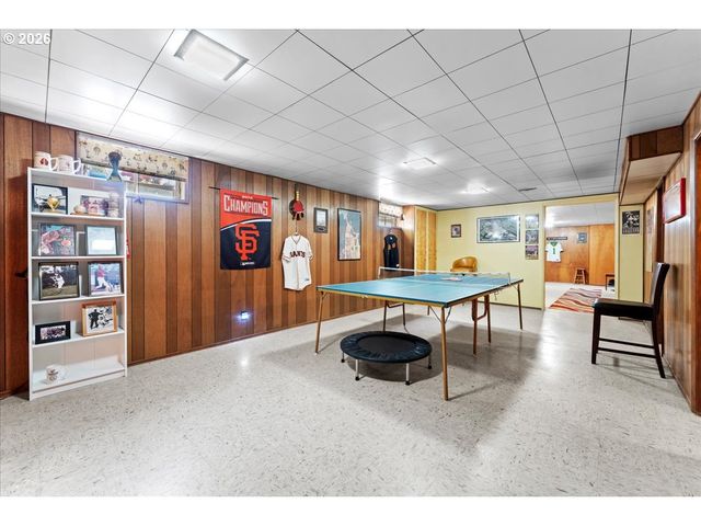 10910 Se PARDEE St, Portland, OR 97266