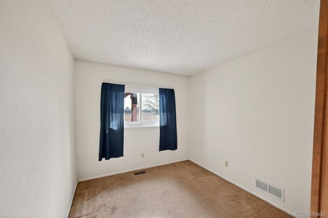 18820 E Carmel Circle, Aurora, CO 80011