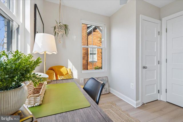 17 LONGFELLOW ST NW, Washington, DC 20011