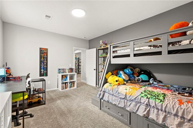 4101 W 158th Street, Overland Park, KS 66224