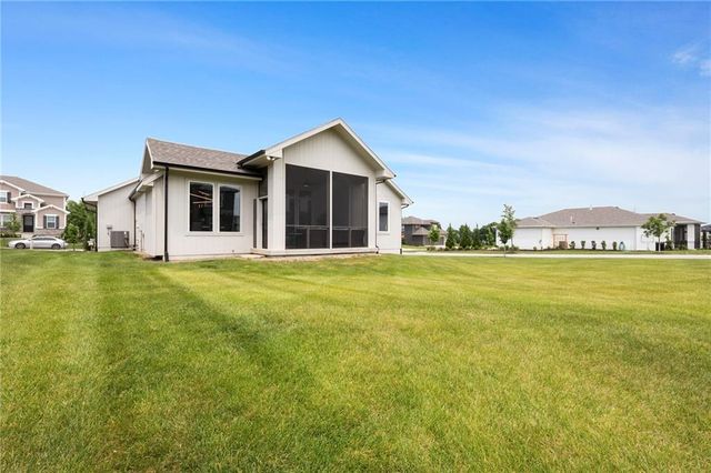 4101 W 158th Street, Overland Park, KS 66224