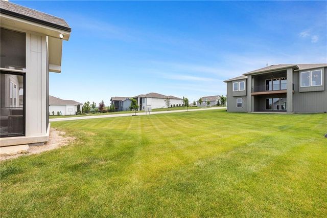 4101 W 158th Street, Overland Park, KS 66224