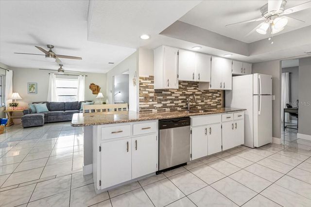 2061 ILLINOIS AVENUE, Englewood, FL 34224