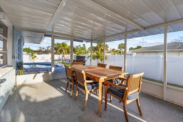 2061 ILLINOIS AVENUE, Englewood, FL 34224