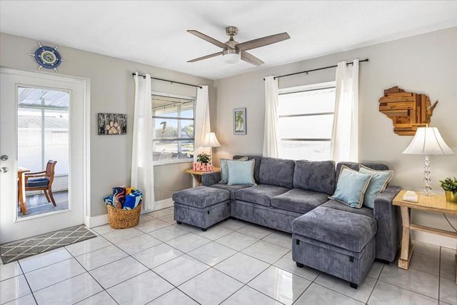 2061 ILLINOIS AVENUE, Englewood, FL 34224