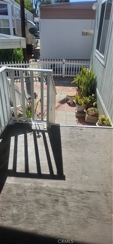 4 Oxford Way, Northridge (los Angeles), CA 91324