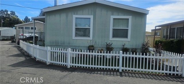 4 Oxford Way, Northridge (los Angeles), CA 91324