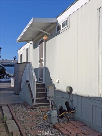 4 Oxford Way, Northridge (los Angeles), CA 91324