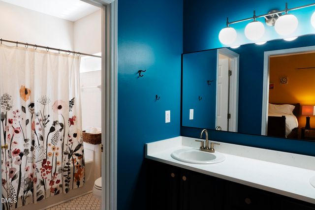 212 Sir Richard Lane, Chapel Hill, NC 27517