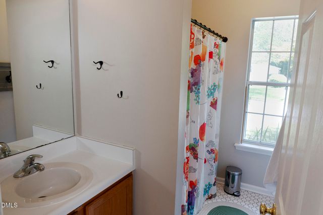 212 Sir Richard Lane, Chapel Hill, NC 27517