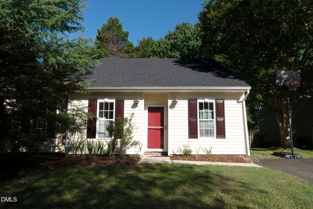 212 Sir Richard Lane, Chapel Hill, NC 27517