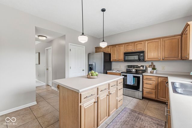 3627 Patriot Court, Carmel, IN 46032