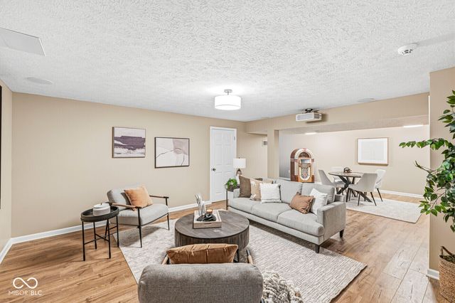 3627 Patriot Court, Carmel, IN 46032