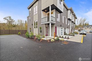 5015 144th Street SW #B3, Edmonds, WA 98026