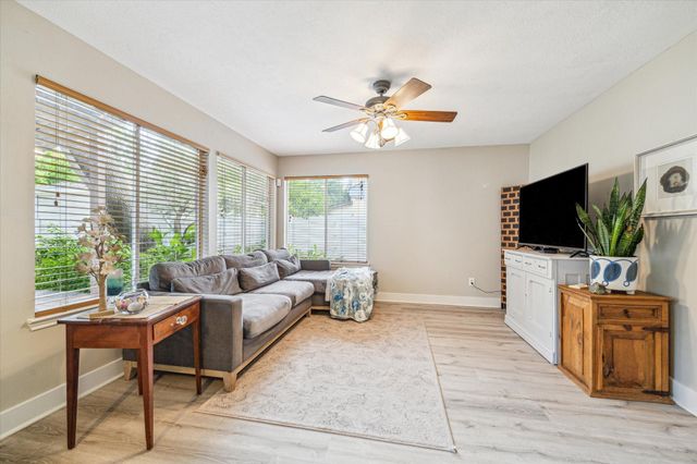 18614 Atasca Oaks Drive, Humble, TX 77346