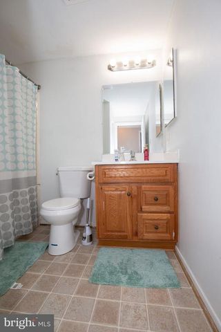 10721 MAPLE RIDGE DR, Spotsylvania, VA 22553