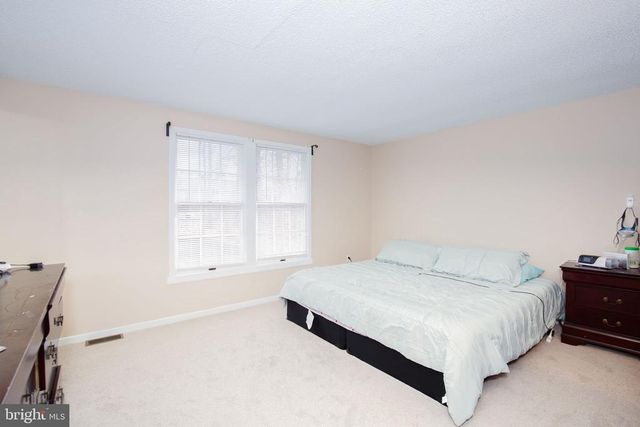 10721 MAPLE RIDGE DR, Spotsylvania, VA 22553