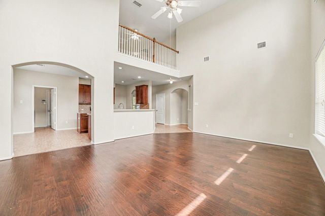 238 Silver Ripple Drive, Rosenberg, TX 77469