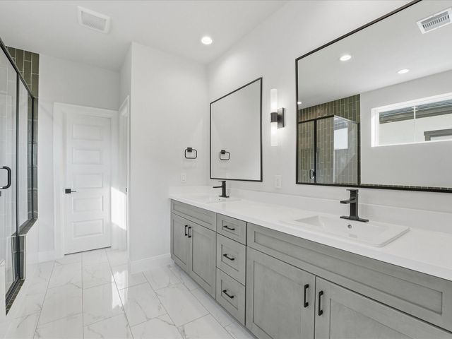 9207 Fort George Street, Houston, TX 77063