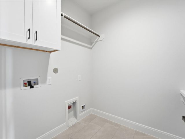 9207 Fort George Street, Houston, TX 77063