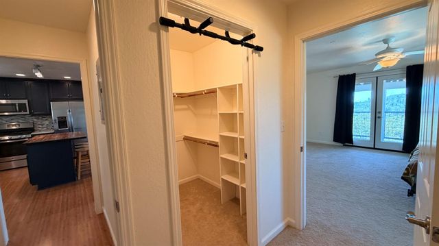 7436 Eagle View Dr, Mountain Ranch, CA 95246
