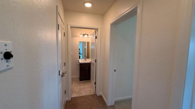 7436 Eagle View Dr, Mountain Ranch, CA 95246