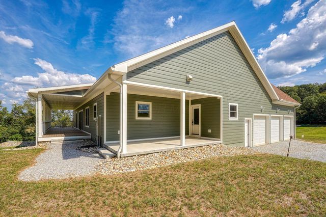 3597 Country Club Road SW, Lancaster, OH 43130