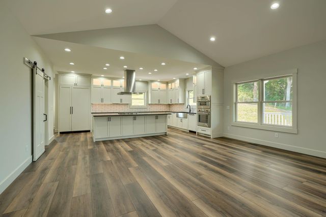 3597 Country Club Road SW, Lancaster, OH 43130