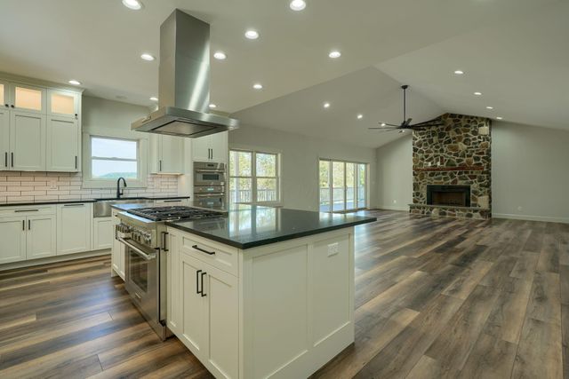 3597 Country Club Road SW, Lancaster, OH 43130