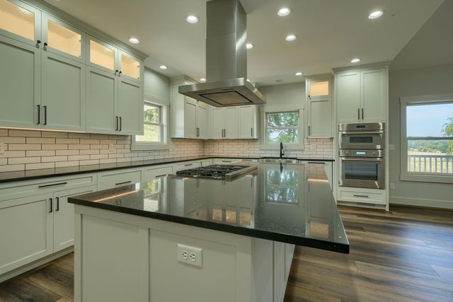 3597 Country Club Road SW, Lancaster, OH 43130