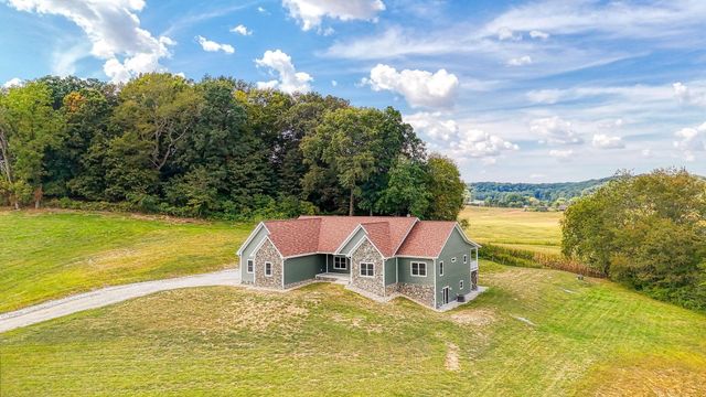 3597 Country Club Road SW, Lancaster, OH 43130