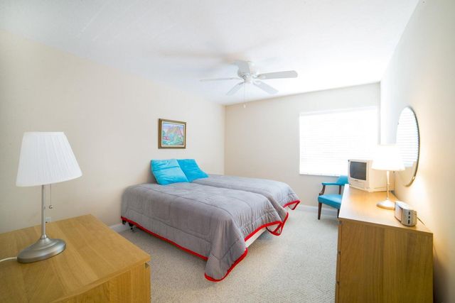 715 Normandy O, Delray Beach, FL 33484