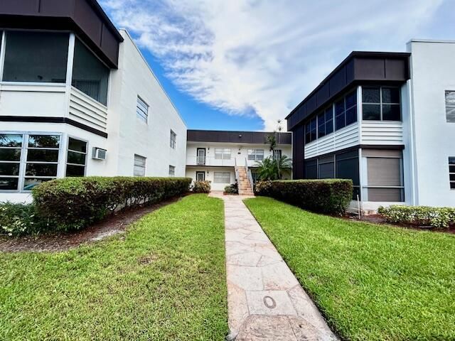 715 Normandy O, Delray Beach, FL 33484