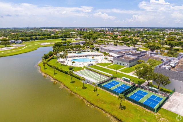 715 Normandy O, Delray Beach, FL 33484