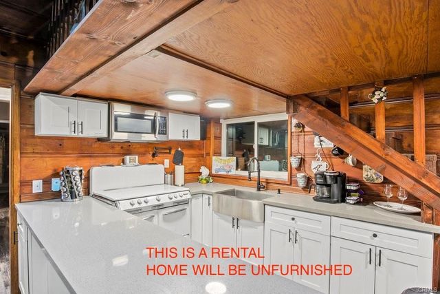 23882 Springwater, Crestline, CA 92325