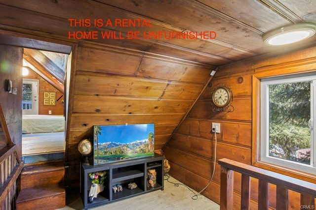23882 Springwater, Crestline, CA 92325