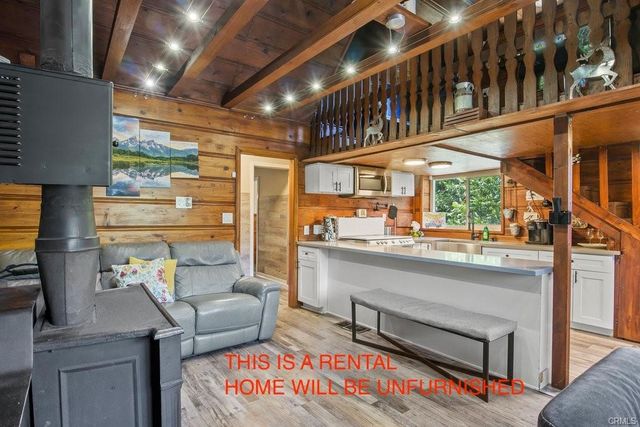 23882 Springwater, Crestline, CA 92325