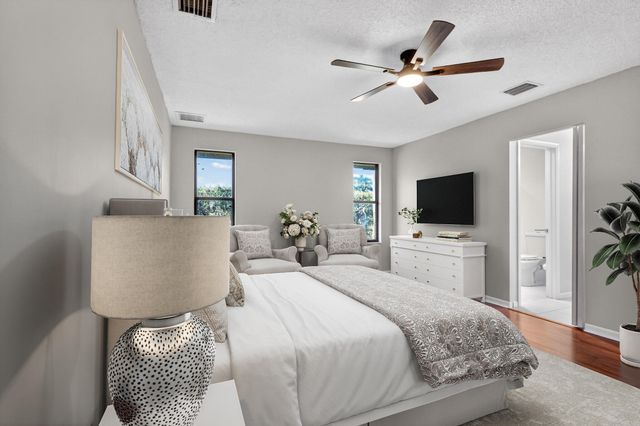 870 NW 32nd Avenue, Delray Beach, FL 33445