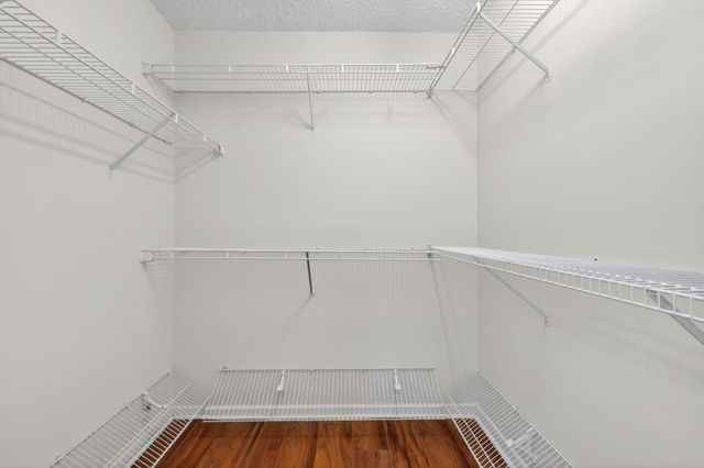 870 NW 32nd Avenue, Delray Beach, FL 33445