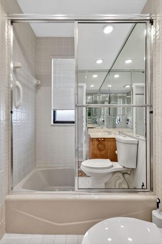 870 NW 32nd Avenue, Delray Beach, FL 33445