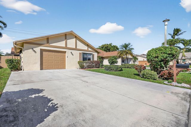 870 NW 32nd Avenue, Delray Beach, FL 33445