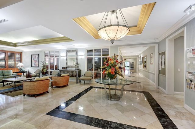 870 NW 32nd Avenue, Delray Beach, FL 33445