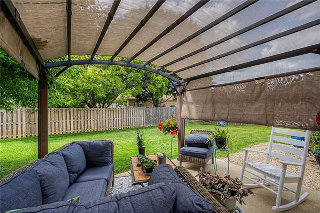 9529 Summer Wind Trail, Miamisburg, OH 45342
