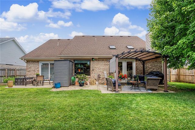 9529 Summer Wind Trail, Miamisburg, OH 45342