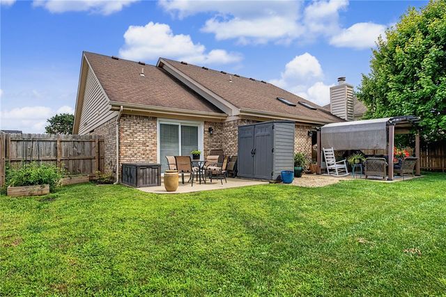 9529 Summer Wind Trail, Miamisburg, OH 45342