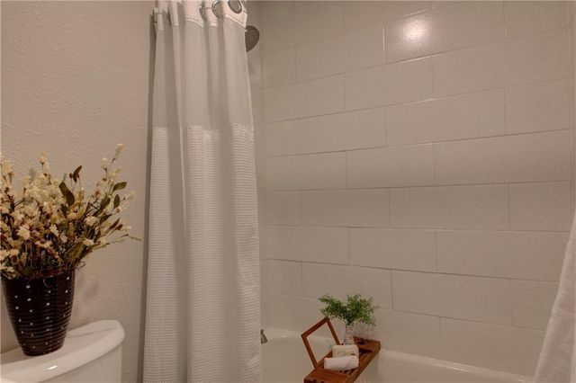 1005 Nile ST, Austin, TX 78702