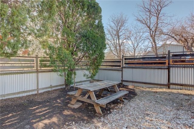 1005 Nile ST, Austin, TX 78702