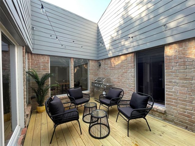 15630 Pine Mountain Drive, Houston, TX 77084